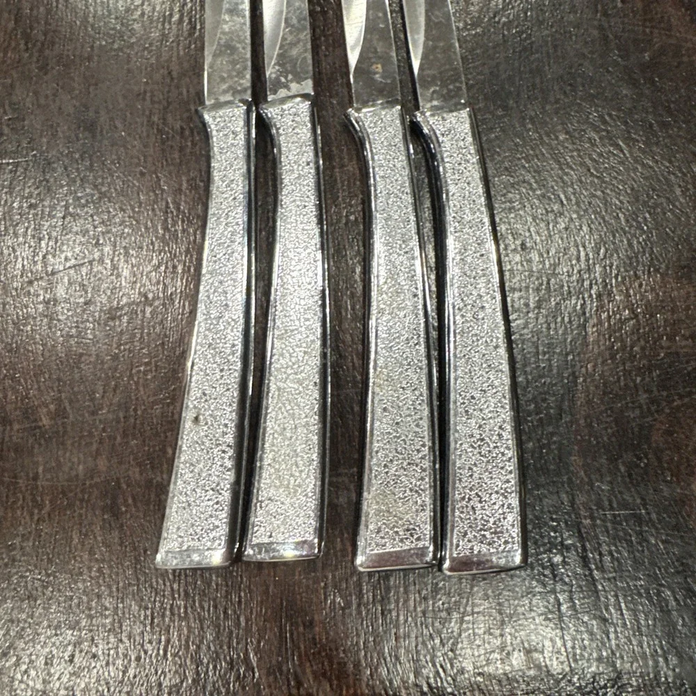 set of 4 carvel hall set of 4 knife set 3 of which tips are‎ broken